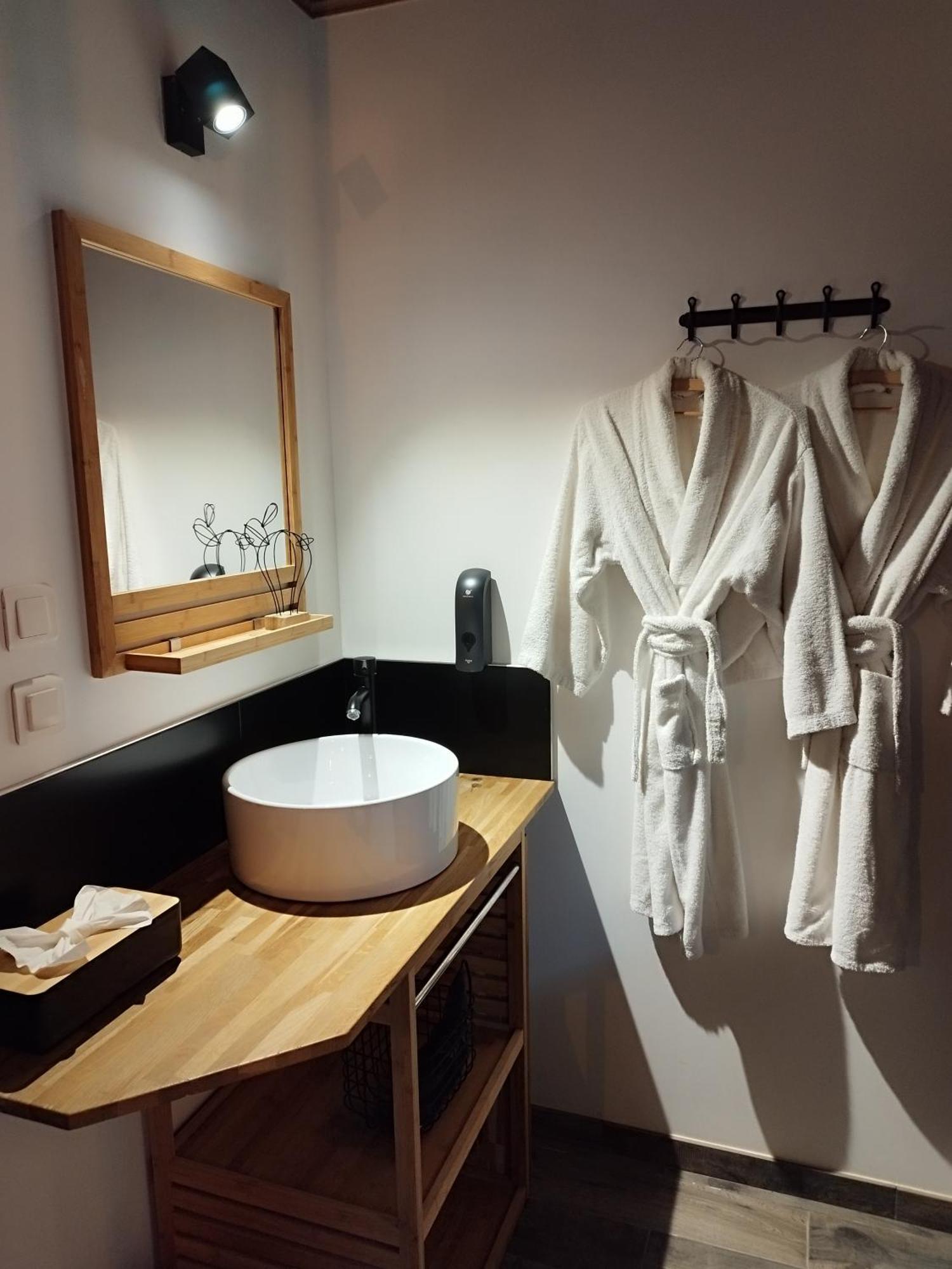Autrement Spa Avelin エクステリア 写真
