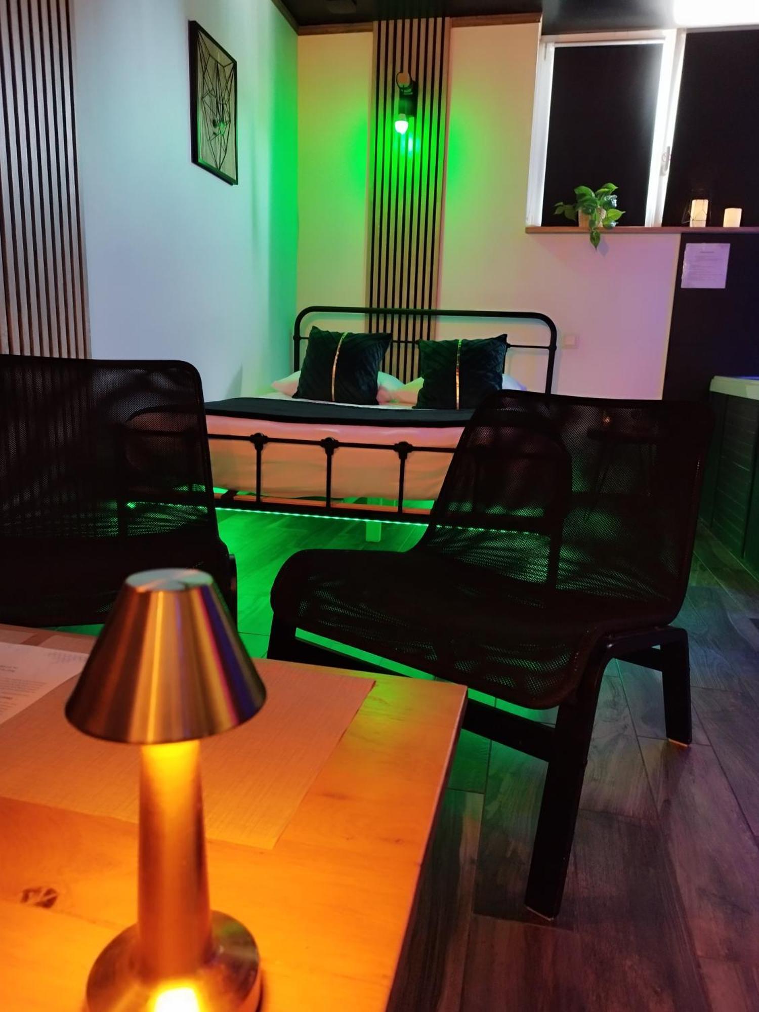 Autrement Spa Avelin エクステリア 写真